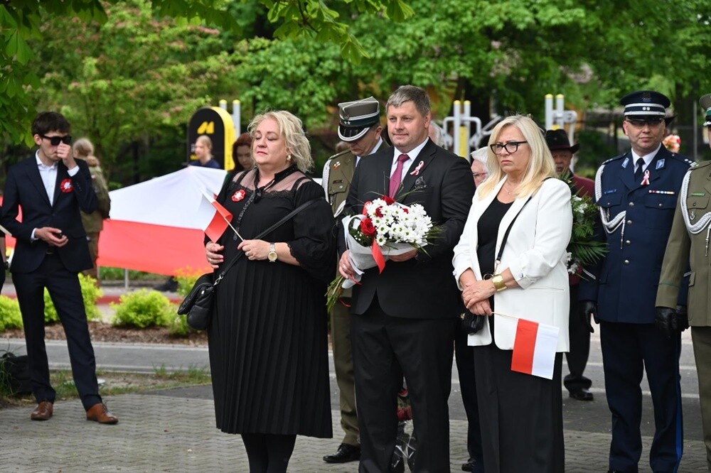 W Kochłowicach odbyły się dziś uroczystości upamiętniające kolejną rocznicę uchwalenia Konstytucji 3 Maja oraz wybuch III Powstania Śląskiego. / fot. UM Ruda Śląska