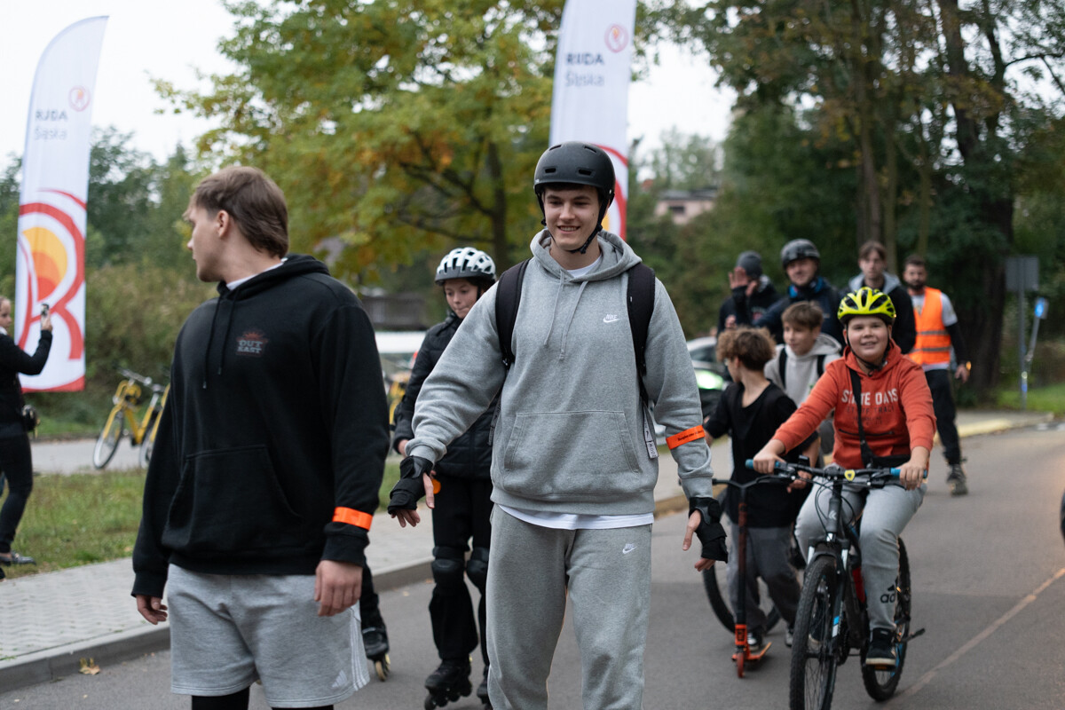 Rolkarze podbili Rudę Śląską! Nocny przejazd pełen świateł i muzyki. / fot. Marek Faber