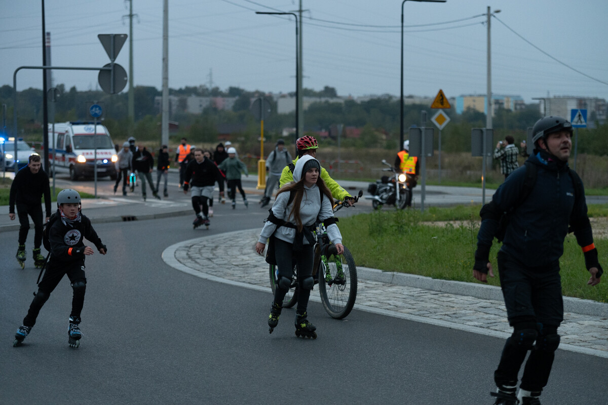 Rolkarze podbili Rudę Śląską! Nocny przejazd pełen świateł i muzyki. / fot. Marek Faber