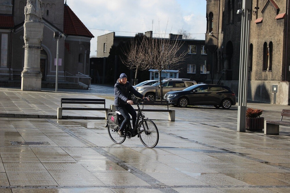 Elektryczne Rowery Metropolitalne będą służyć w pracy rudzkim urzędnikom.