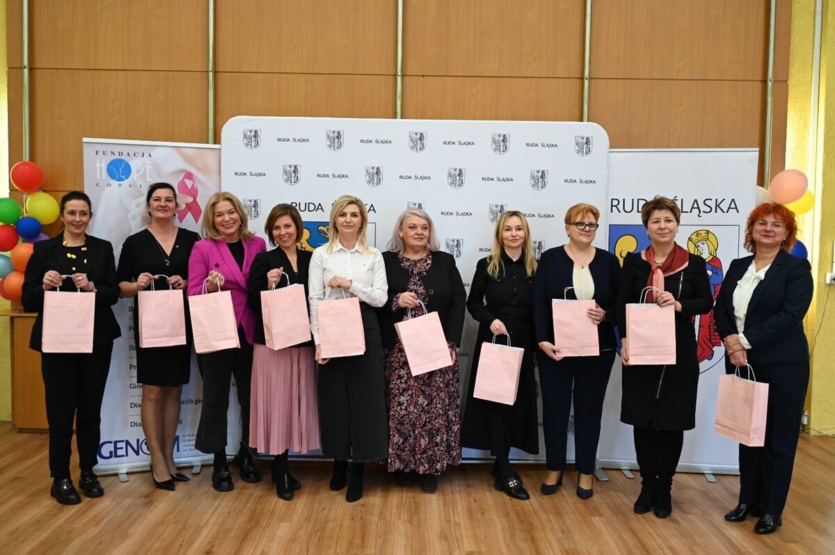 "Różowe Skrzyneczki" w rudzkich szkołach – walka z tabu menstruacyjnym