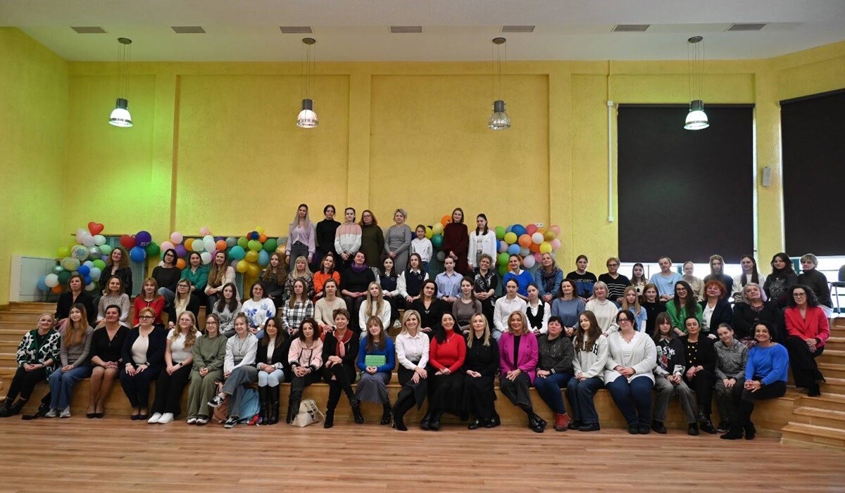 "Różowe Skrzyneczki" w rudzkich szkołach – walka z tabu menstruacyjnym