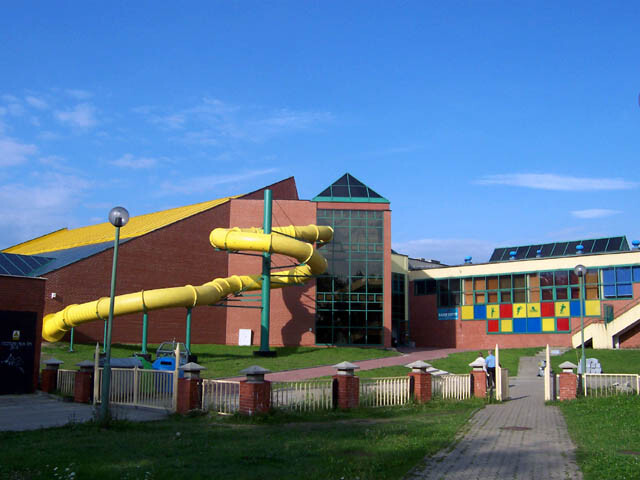 Ruda - basen kryty MOSiR -  ul. Chryzantem 10