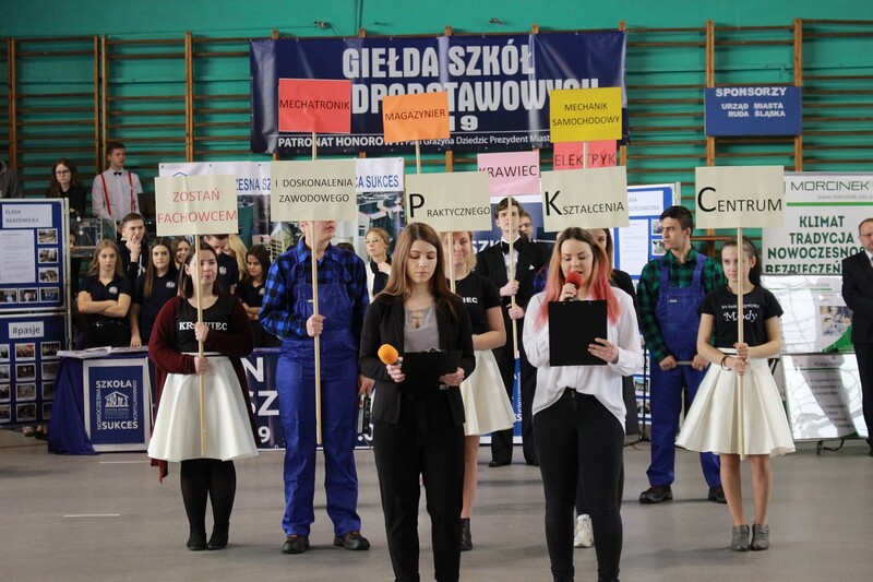 Ruda Śląska: Ósmoklasiści będą wybierać szkołę. Przed nami Giełda Szkół Ponadpodstawowych