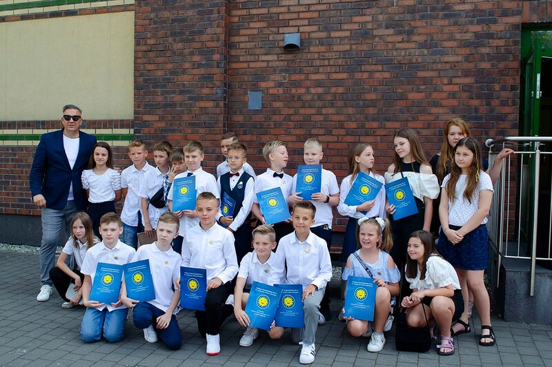 Ruda Śląska: Rok szkolny zakończony, czas na wakacje!