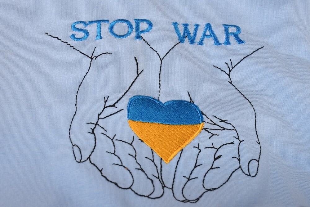 Wczoraj na placu Jana Pawła II w Nowym Bytomiu odbył się koncert charytatywny "Ruda Śląska solidarna z Ukrainą!", którego organizatorami byli: Miasto Ruda Śląska i Telewizja TVS. 

fot. Jacek Knapik