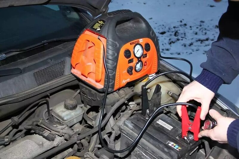 Ruda Śląska: Straż Miejska pomaga kierowcom odpalać samochody!