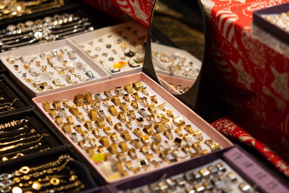 Świąteczna atmosfera w sercu Rudy Śląskiej – Jarmark Świąteczny przyciąga tłumy/ fot. Marek i Krzysztof Faber