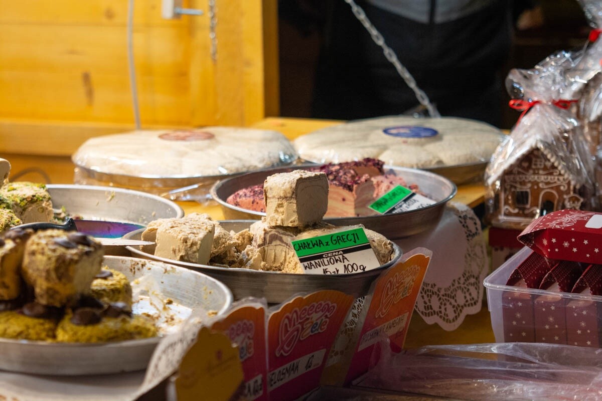 Świąteczna atmosfera w sercu Rudy Śląskiej – Jarmark Świąteczny przyciąga tłumy/ fot. Marek i Krzysztof Faber