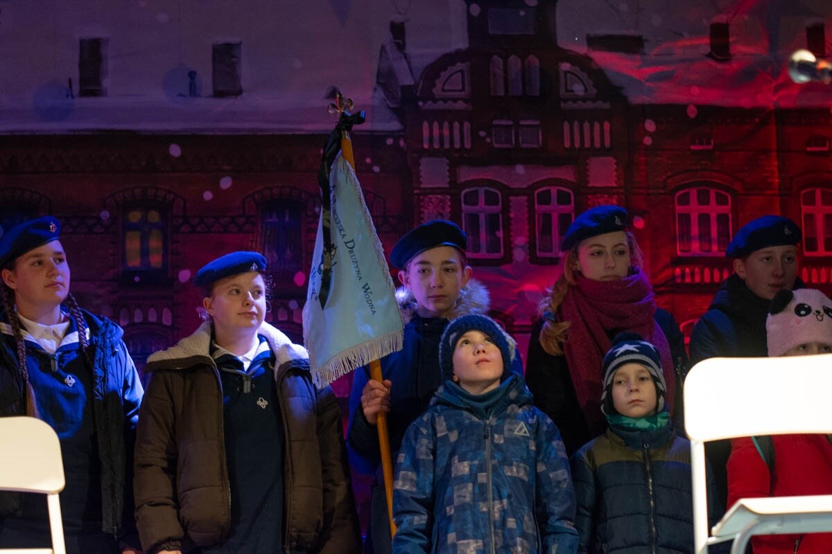 Świąteczna atmosfera w sercu Rudy Śląskiej – Jarmark Świąteczny przyciąga tłumy/ fot. Marek i Krzysztof Faber