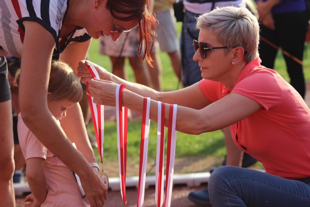Za nami kolejny Rudzki Półmaraton Industrialny - miłośnicy aktywnego spędzania czasu w biegu przemierzyli w sobotni wieczór ulice Rudy Śląskiej. (foto: Urząd Miasta Ruda Śląska)