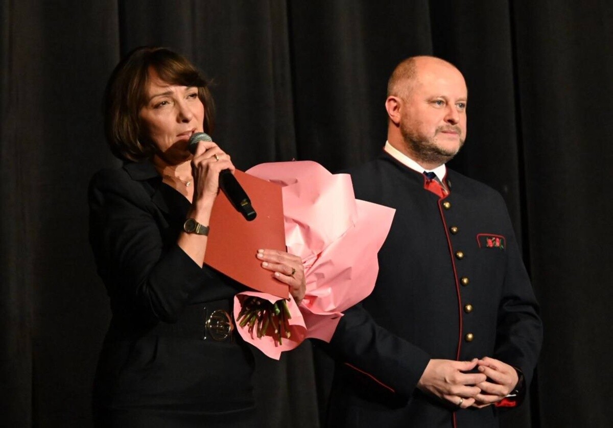 Kamraci Rudzcy 2025 uhonorowani. Rudzka Jesień Kulturalna rozpoczęta prapremierą „Stypy”. / fot. UM Ruda Śląska