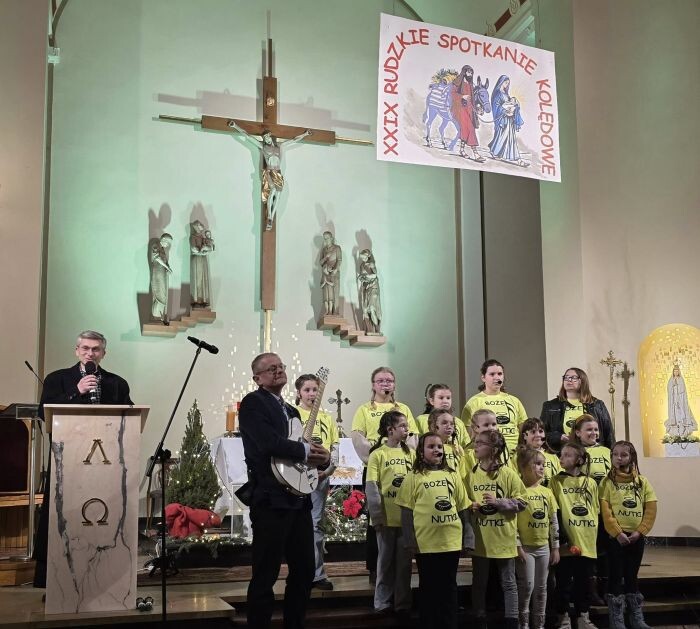 Rudzkie Spotkanie Kolędowe w kościele pw. Ducha Świętego w Czarnym Lesie/fot. FB Jacek Morek, FB Dorota Tobiszowska