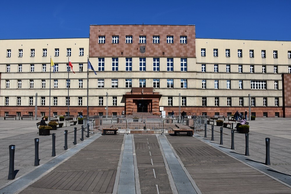 Rynek w Nowym Bytomiu.