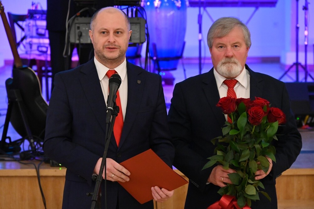 W sobotę, o godz. 16.00 w sanktuarium pw. św. Józefa w Rudzie odbyły się coroczne uroczystości związane z dniem św. Józefa i św. Klemensa.

fot. UM Ruda Śląska