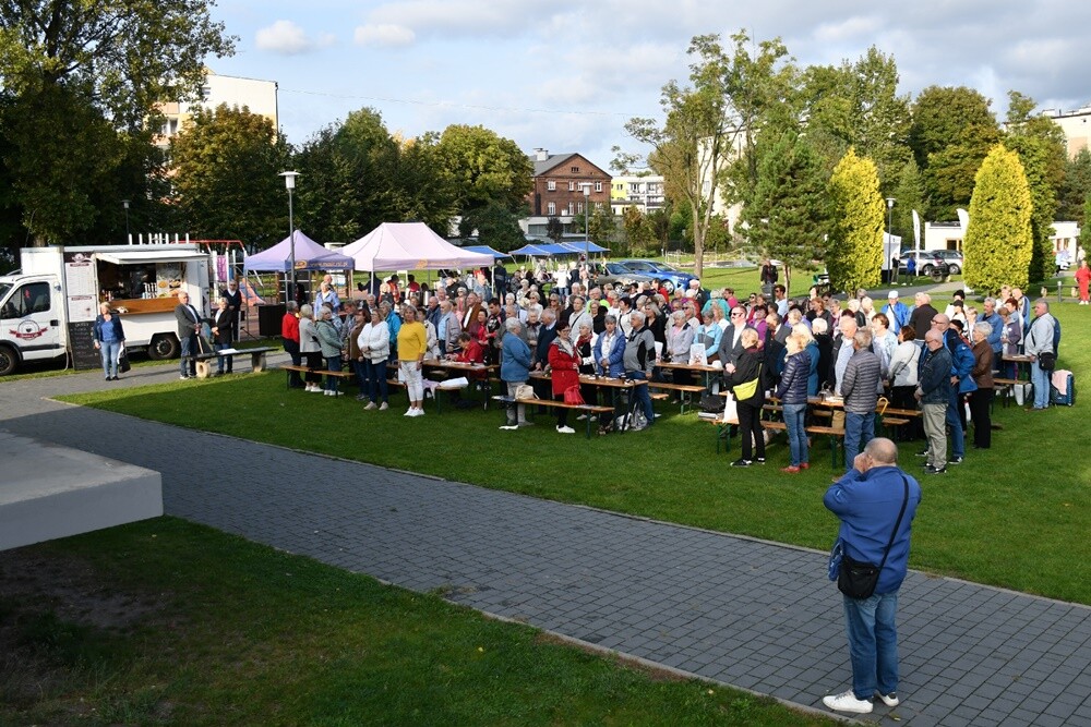 Wczoraj na terenie basenu letniego w Nowym Bytomiu odbyła się Senioriada. / fot. Jacek Knapik