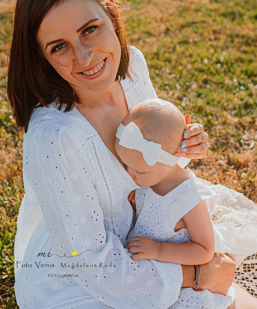 Sesja grupowego karmienia piersią/fot. Magdalena Ruda