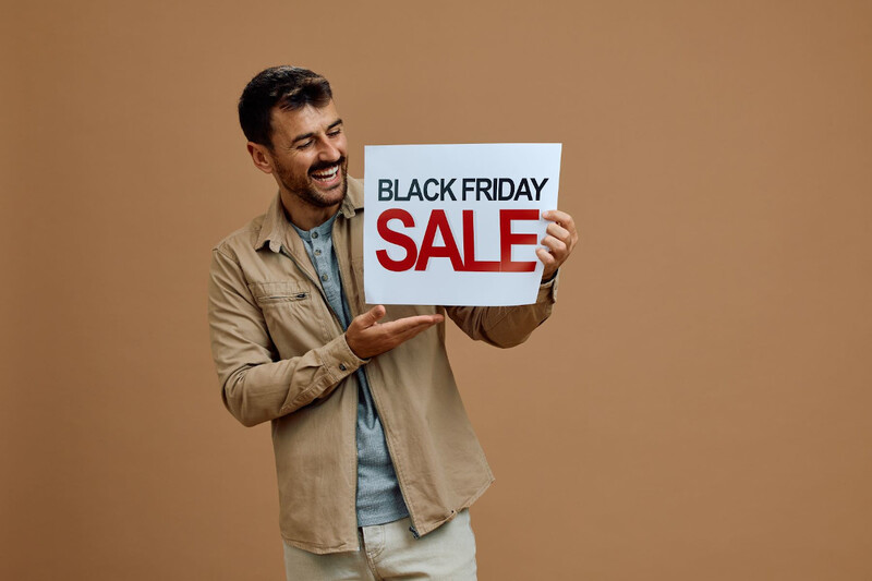 Sezon na wyprzedaże startuje! Jak maksymalnie wykorzystać Black Friday 2024?