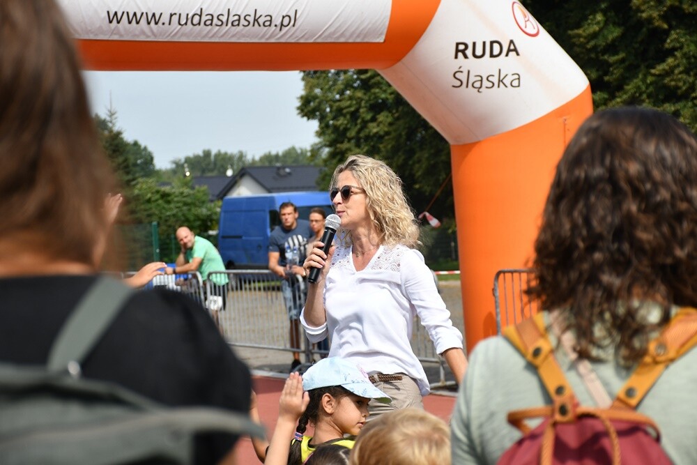 Sierpniowy "Bieg Wiewiórki" za nami. Biegacze i miłośnicy nordic walking po raz kolejny mieli okazję wziąć udział w tym popularnym biegu.

fot. Jacek Knapik