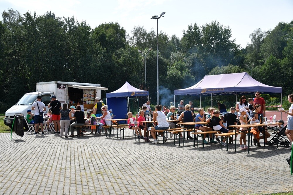 Sierpniowy "Bieg Wiewiórki" za nami. Biegacze i miłośnicy nordic walking po raz kolejny mieli okazję wziąć udział w tym popularnym biegu.

fot. Jacek Knapik