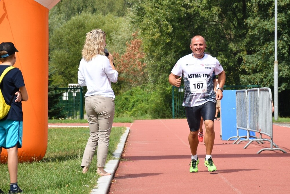 Sierpniowy "Bieg Wiewiórki" za nami. Biegacze i miłośnicy nordic walking po raz kolejny mieli okazję wziąć udział w tym popularnym biegu.

fot. Jacek Knapik