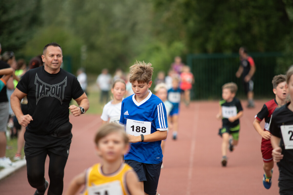Rudzcy biegacze jak zawsze w formie! Za nami sierpniowy Bieg Wiewiórki [ZDJĘCIA] / fot. Marek i Krzysztof Faber