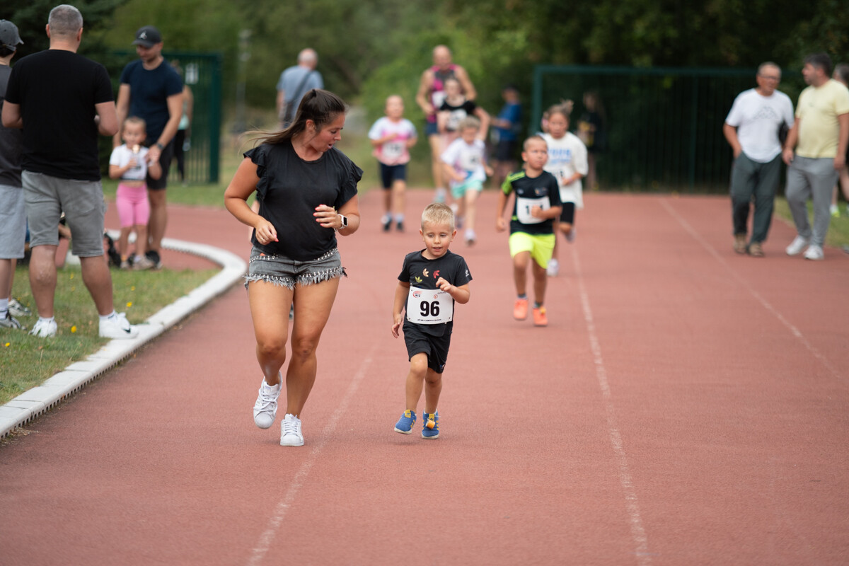 Rudzcy biegacze jak zawsze w formie! Za nami sierpniowy Bieg Wiewiórki [ZDJĘCIA] / fot. Marek i Krzysztof Faber