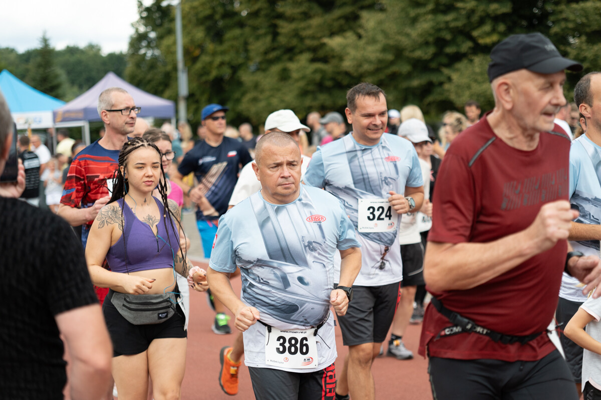 Rudzcy biegacze jak zawsze w formie! Za nami sierpniowy Bieg Wiewiórki [ZDJĘCIA] / fot. Marek i Krzysztof Faber