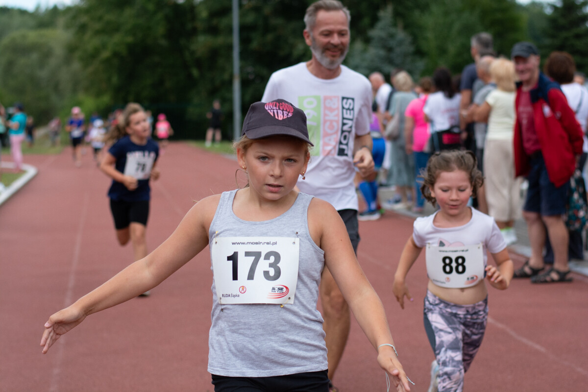 Rudzcy biegacze jak zawsze w formie! Za nami sierpniowy Bieg Wiewiórki [ZDJĘCIA] / fot. Marek i Krzysztof Faber
