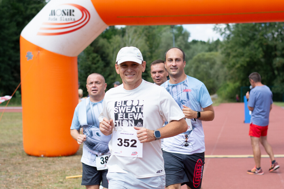 Rudzcy biegacze jak zawsze w formie! Za nami sierpniowy Bieg Wiewiórki [ZDJĘCIA] / fot. Marek i Krzysztof Faber