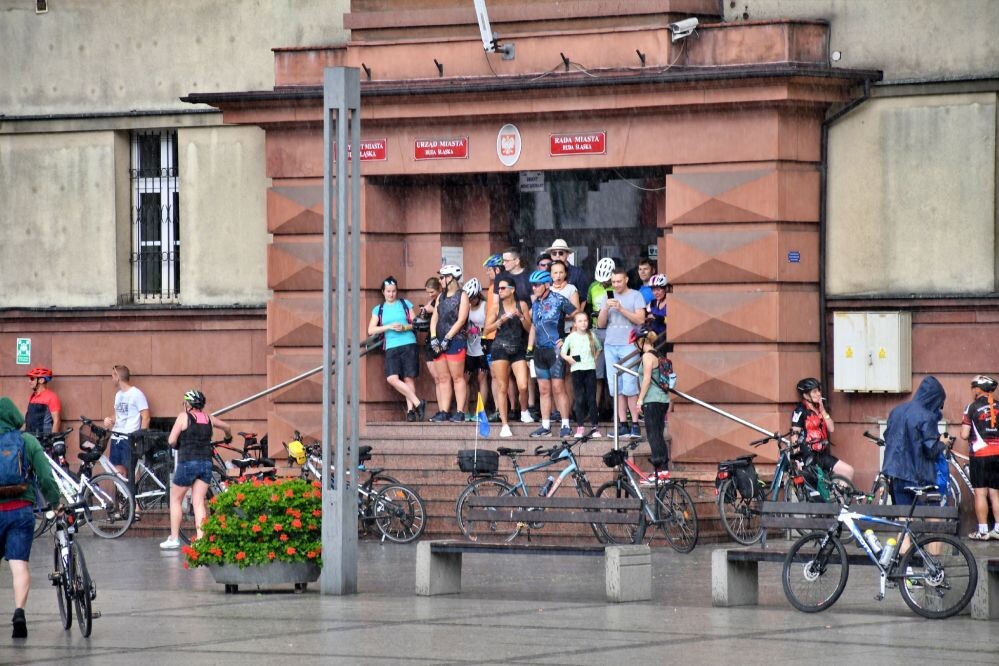 W niedzielę, 18 czerwca na placu Jana Pawła II w Rudzie Śląskiej roiło się od fanów dwóch kółek!/fot. Jacek Knapik