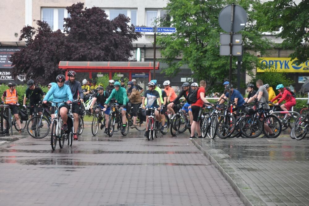 W niedzielę, 18 czerwca na placu Jana Pawła II w Rudzie Śląskiej roiło się od fanów dwóch kółek!/fot. Jacek Knapik