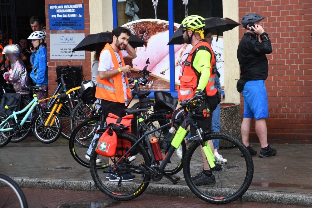 W niedzielę, 18 czerwca na placu Jana Pawła II w Rudzie Śląskiej roiło się od fanów dwóch kółek!/fot. Jacek Knapik