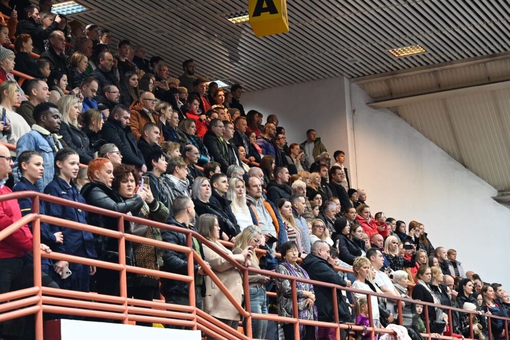 Ślubowanie klas pierwszych mundurowych/fot. FB Michał Pierończyk