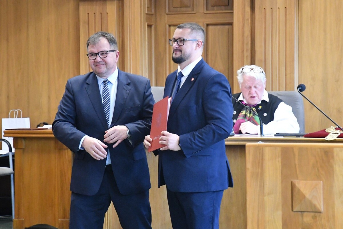 Ślubowanie nowych radnych Rady Miasta. / fot. Jacek Knapik