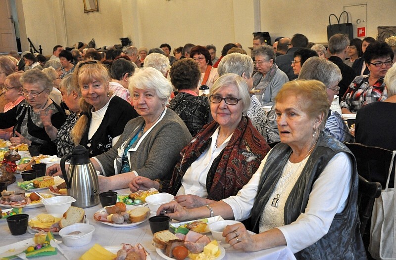 Śniadanie wielkanocne z seniorami w Lipinach