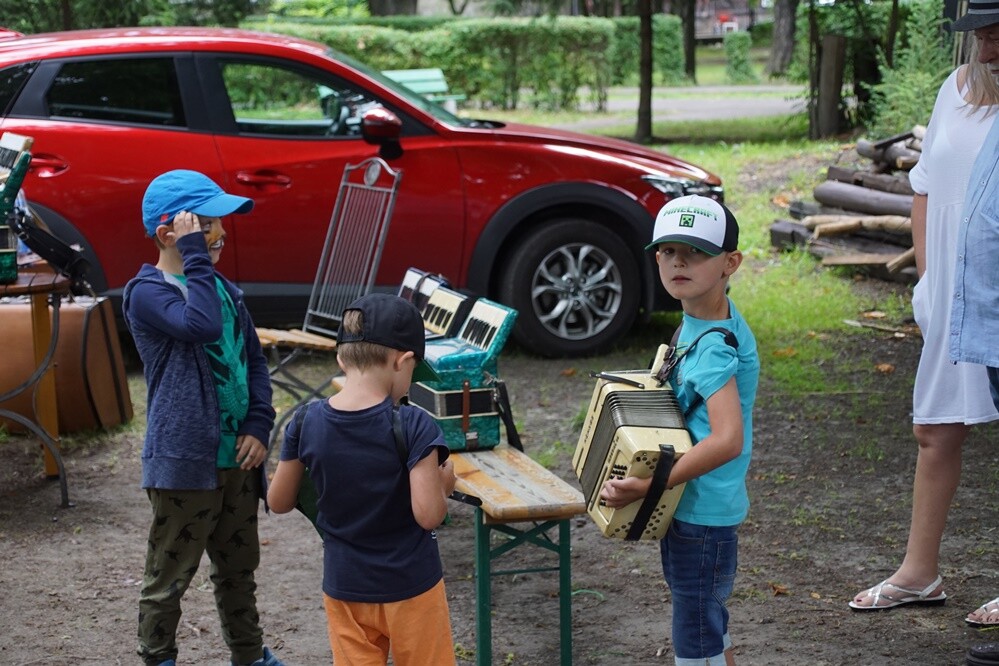 W sobotę, 10 lipca, zainaugurowano kolejną edycję "Ogrodu Śniadaniowego" organizowanego przez Miejskie Centrum Kultury im. H. Bisty w Rudzie Śląskiej.