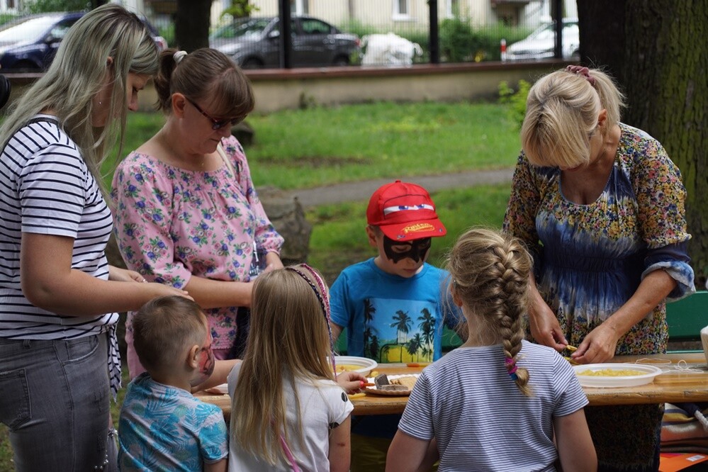 W sobotę, 10 lipca, zainaugurowano kolejną edycję "Ogrodu Śniadaniowego" organizowanego przez Miejskie Centrum Kultury im. H. Bisty w Rudzie Śląskiej.