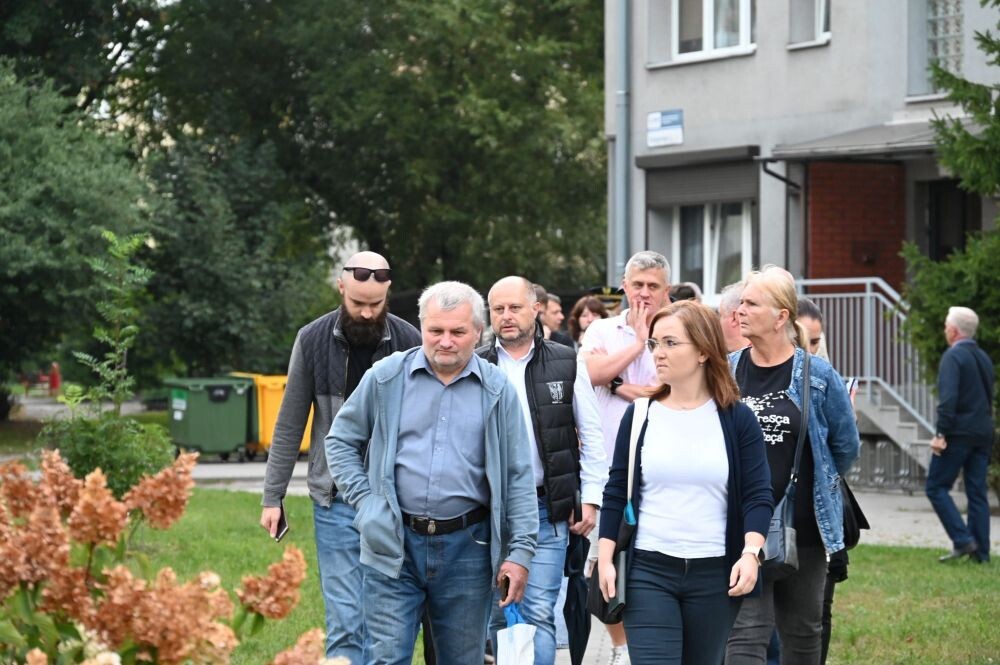 Ruszyły jesienne spacery z mieszkańcami. Władze miasta odwiedziły Halembę/fot. FB Michał Pierończyk, FB Anna Krzysteczko