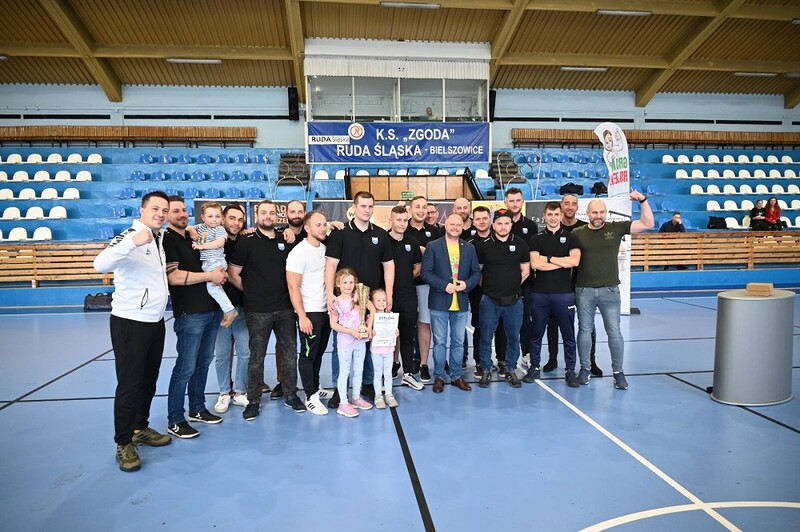 Sportowa sobota w Rudzie Śląskiej. Oldboje ręcznej pokazali klasę! [FOTO]