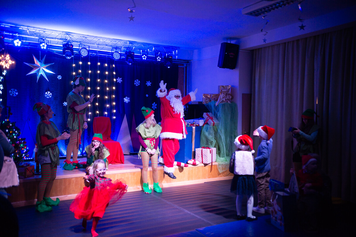 Spotkanie z Mikołajem w In-nYm Domu Kultury w Kochłowicach. / fot. Natalia Salwiczek