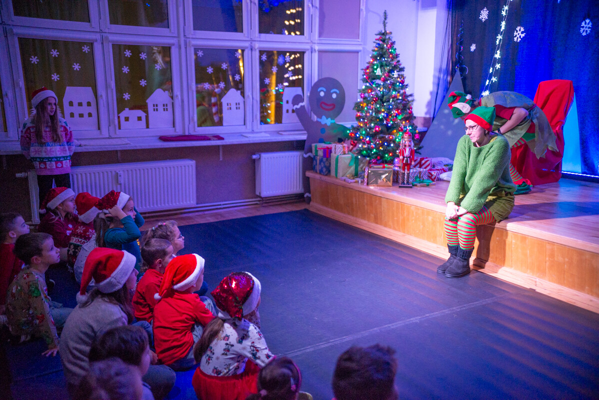 Spotkanie z Mikołajem w In-nYm Domu Kultury w Kochłowicach. / fot. Natalia Salwiczek