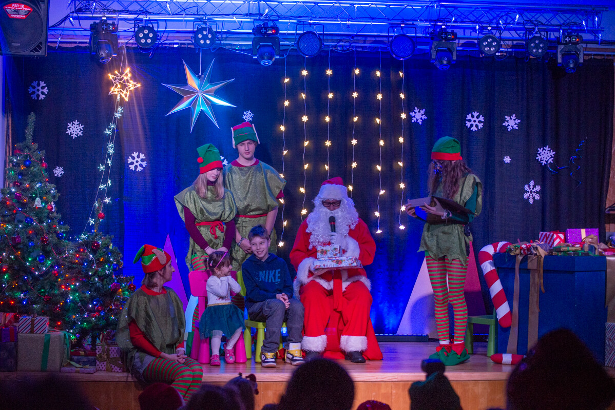 Spotkanie z Mikołajem w In-nYm Domu Kultury w Kochłowicach. / fot. Natalia Salwiczek