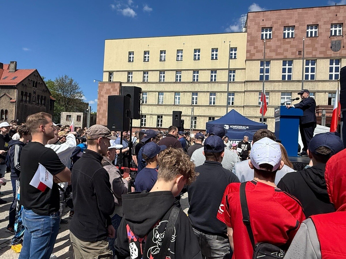 Spotkanie ze Sławomirem Mentzenem w Rudzie Śląskiej.
