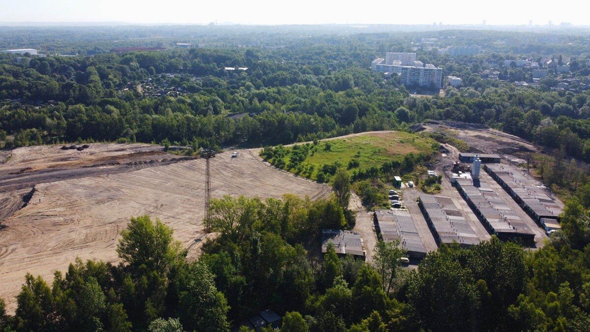 SRK zakończyła pierwszy etap gaszenia i rekultywacji zapożarowanej hałdy Pokój II. / fot. SRK / UR Ruda Śląska