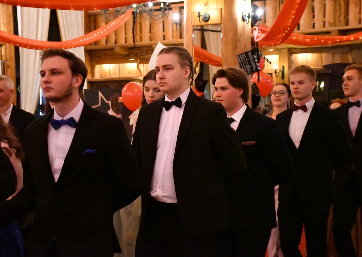 Wczorajsza studniówka uczniów Zespołu Szkół Nr 6 w Rudzie Śląskiej była wyjątkowym wydarzeniem, które na długo pozostanie w pamięci wszystkich jej uczestników / fot. Jacek Knapik