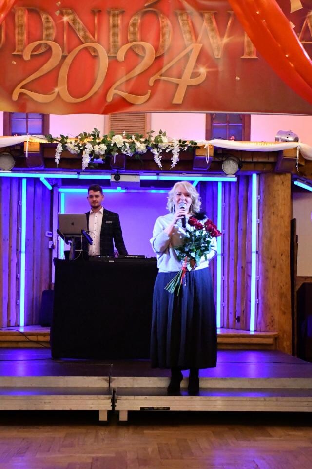 Wczorajsza studniówka uczniów Zespołu Szkół Nr 6 w Rudzie Śląskiej była wyjątkowym wydarzeniem, które na długo pozostanie w pamięci wszystkich jej uczestników / fot. Jacek Knapik