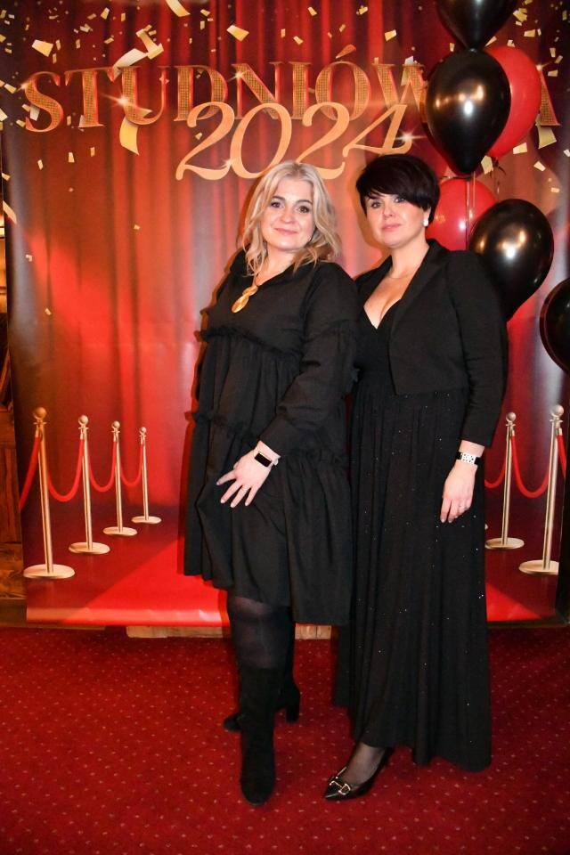 Wczorajsza studniówka uczniów Zespołu Szkół Nr 6 w Rudzie Śląskiej była wyjątkowym wydarzeniem, które na długo pozostanie w pamięci wszystkich jej uczestników / fot. Jacek Knapik