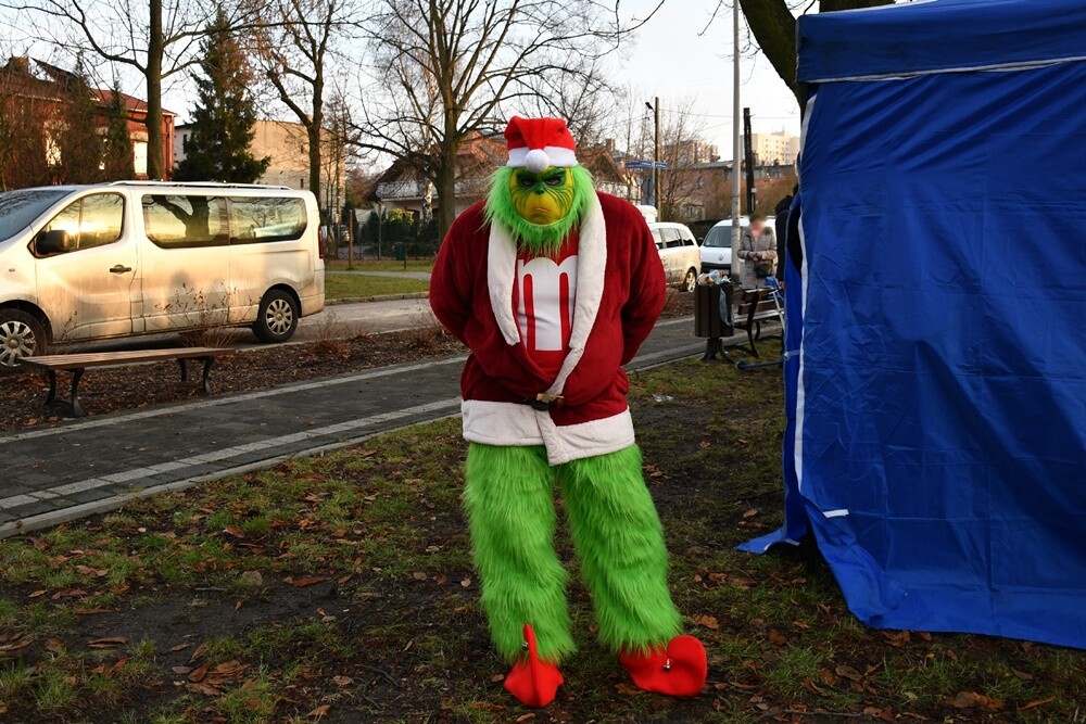 Spotkanie przy Kochłowickim Wigilijnym Stole, Wioska Mikołaja, alpaki i ubieranie choinki - za nami "Świąteczne Kochłowice". / fot. Jacek Knapik