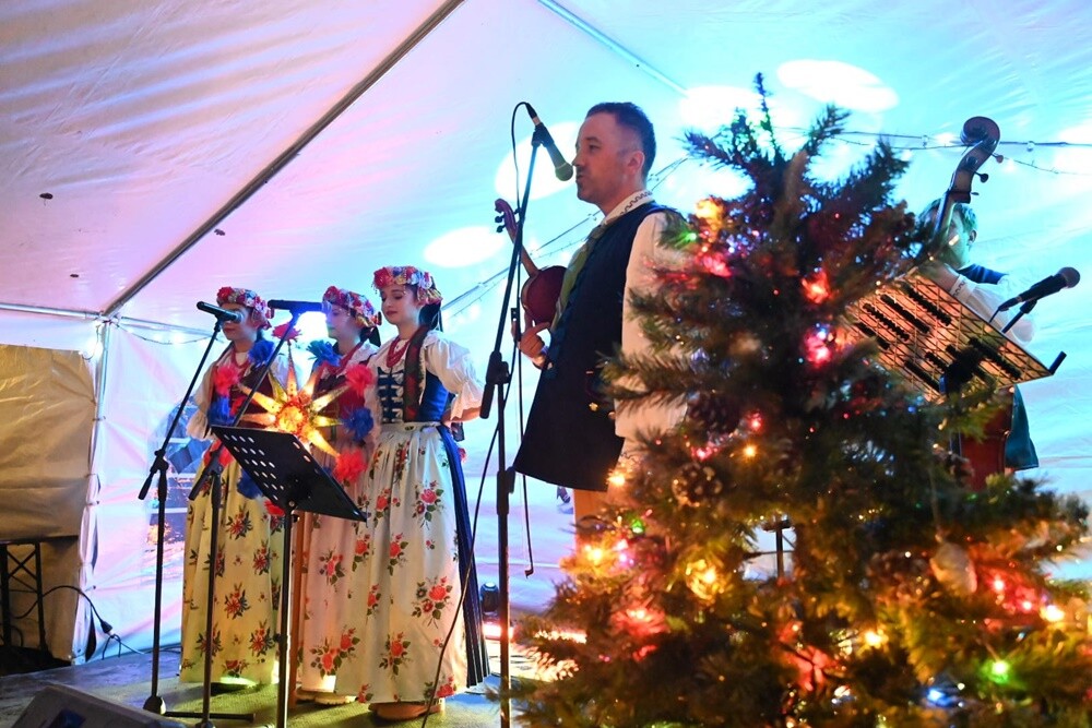 Podczas Świątecznych Kochłowic 3.0 odbył się kiermasz świąteczny! / fot. UM Ruda Śląska